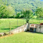 Strawberry House Colico