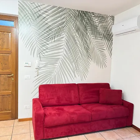 Holiday home Strawberry House Colico
