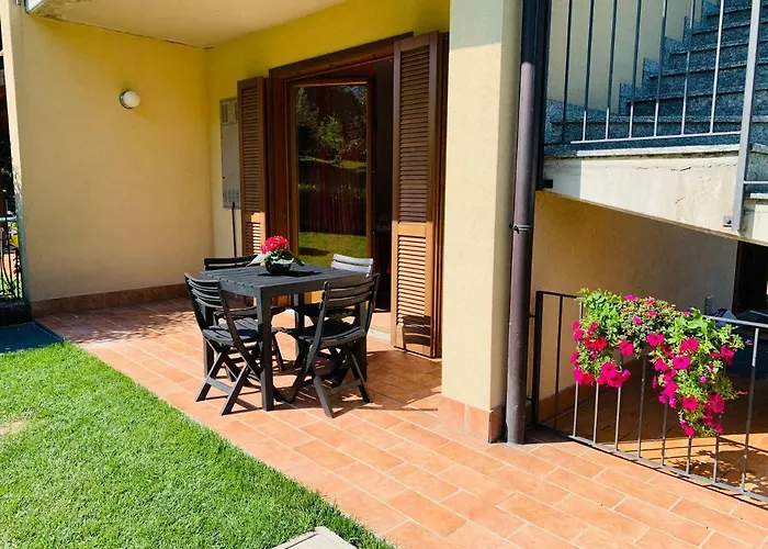 בית נופש Strawberry House *